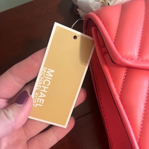 Michael Kors Rose purse MD Vegan Faux Leather Flap Bag In Grapefruit - Picture 6 of 11